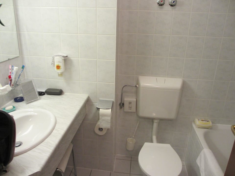 Wannenbad mit Duschabteil Sonnenhotel Hoher Hahn