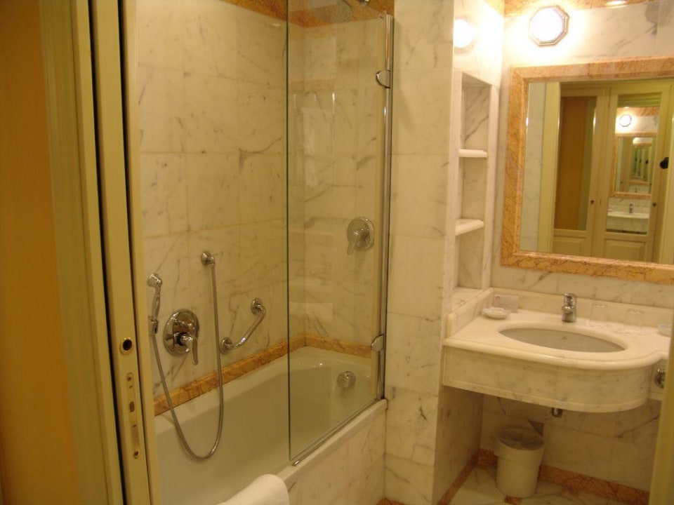 Badezimmer Grotta Giusti