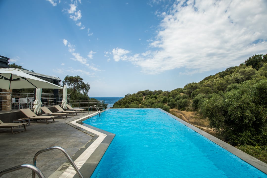 Pool Aqua Oliva Resort - Across Hotels & Resorts