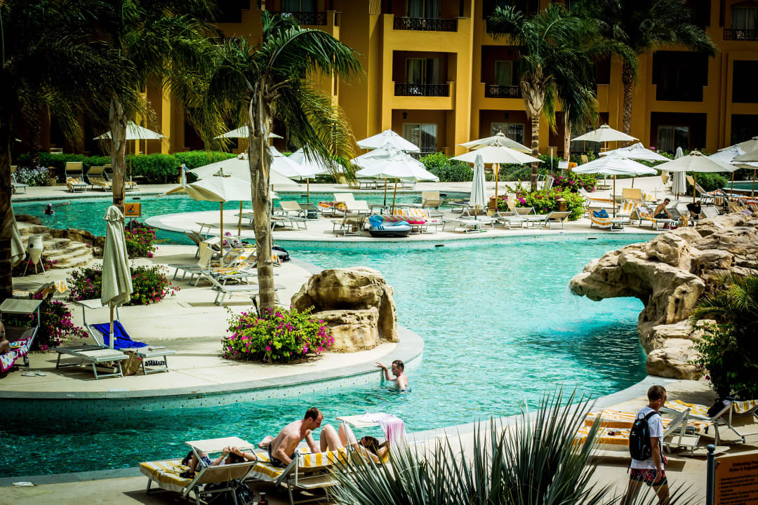 Вид с балкона нашего номера Stella Beach Resort & Spa Makadi Bay