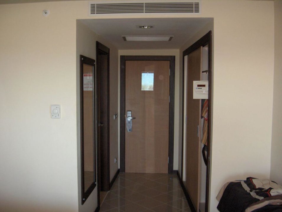 Zimmerflur Royal Wings Hotel