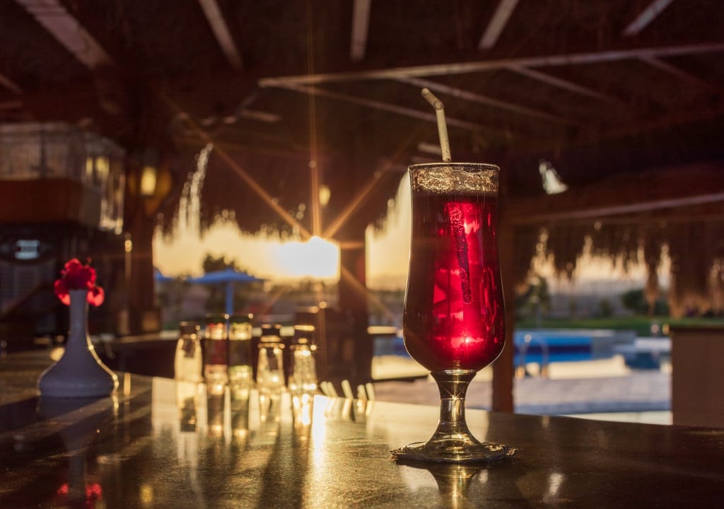 Gastro Laguna Beach Marsa Resort