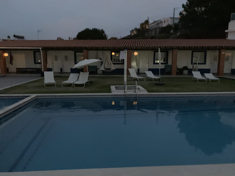 Pool Zulla Nazare's Surf Village