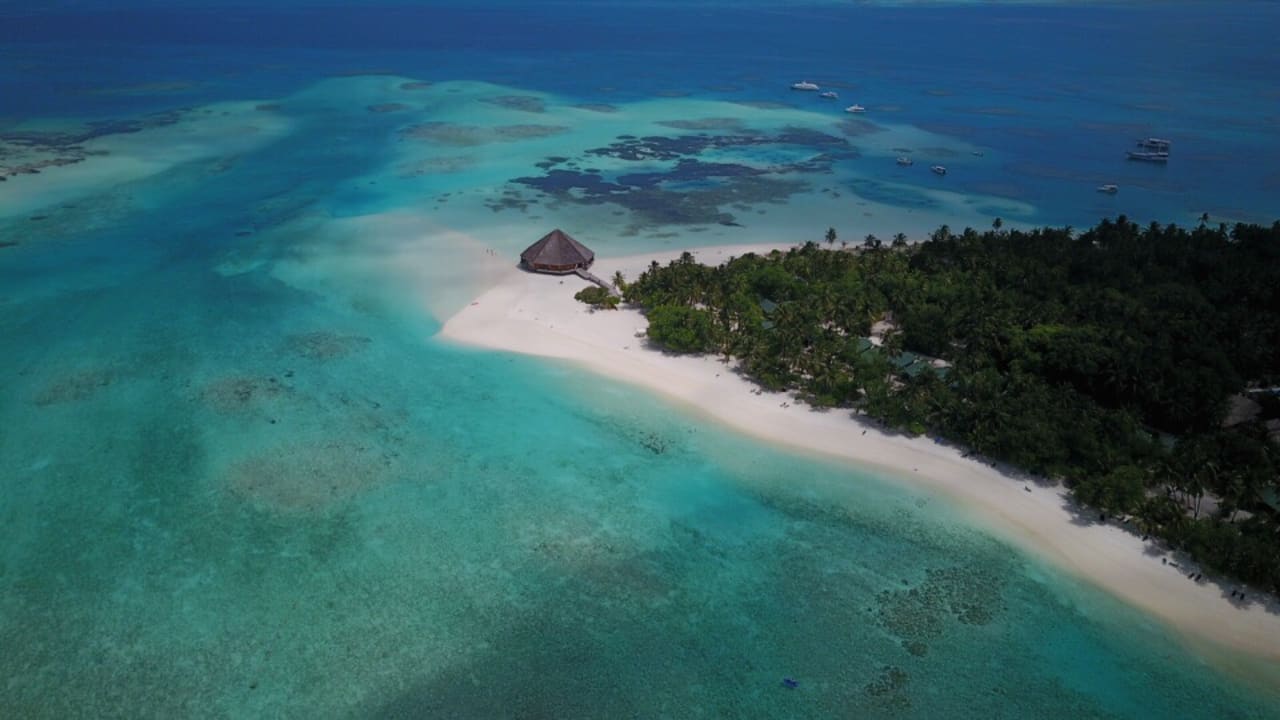 Strand Meeru Maldives Resort Island