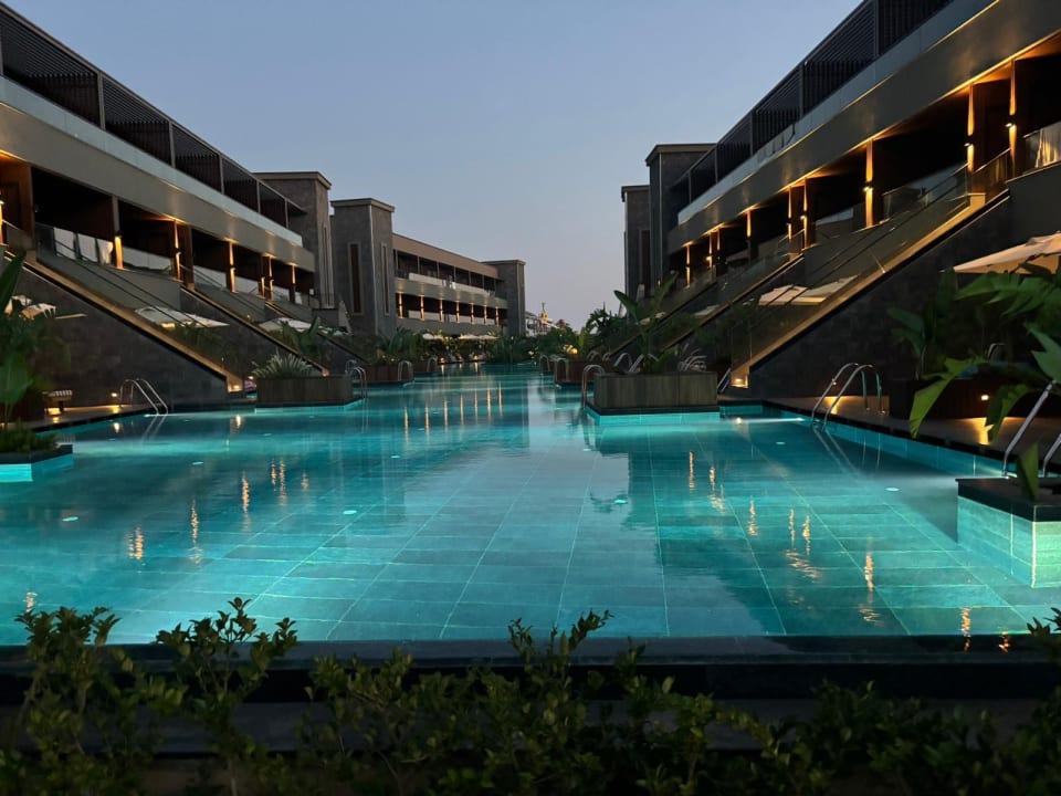 Pool Jacaranda Luxury Resort