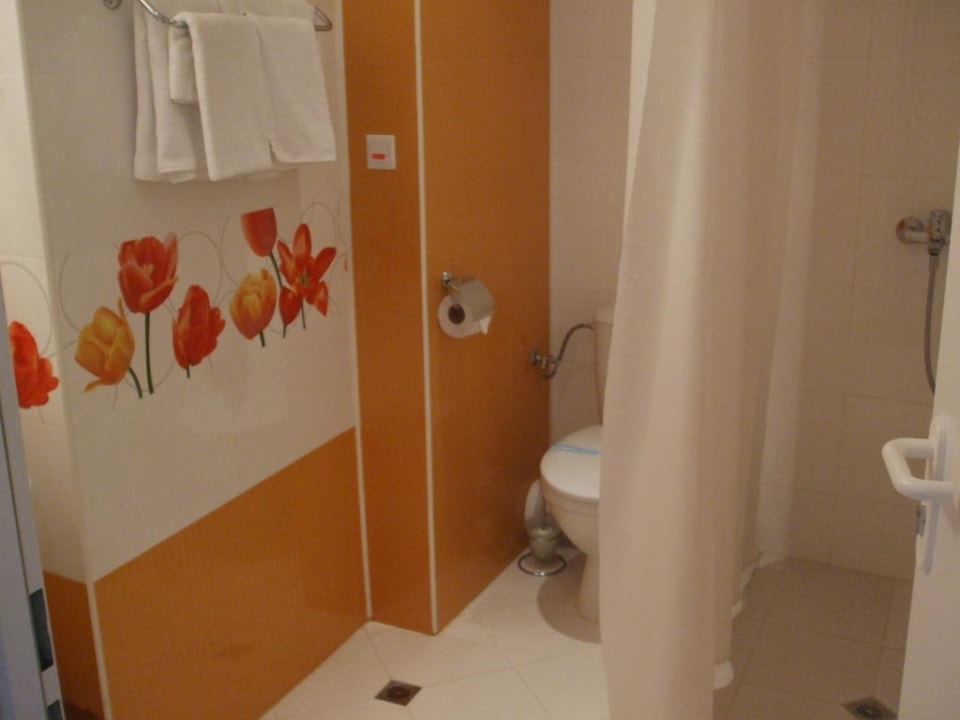 Bad Hotel Glarus Beach