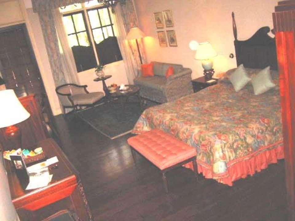 Zimmer Hotel Majapahit Surabaya