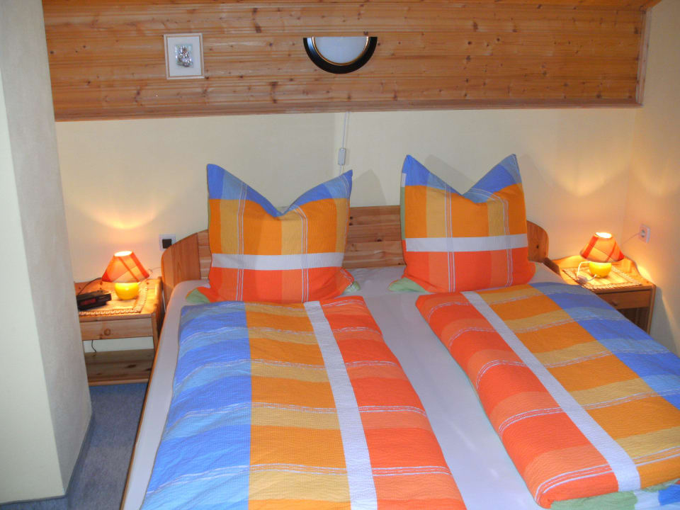 Schlafzimmer DG Appartement 2 Haus Johanna