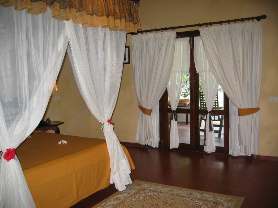 Zimmer Karafuu Beach Resort & Spa