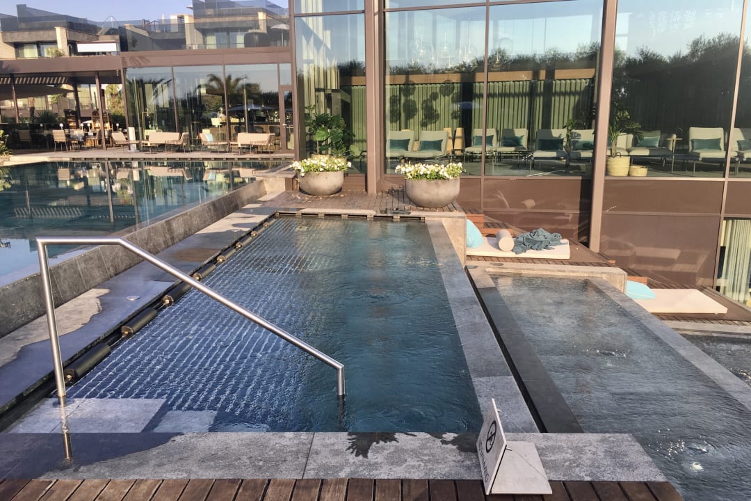 Pool Quellenhof Luxury Resort Lazise