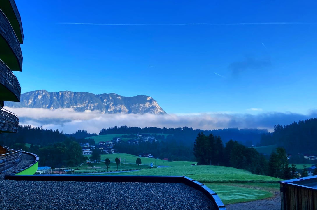Ausblick DAS SIEBEN  - Adults Only (16+)