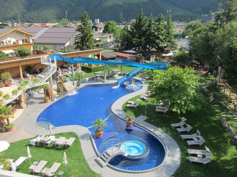Pool TYROL family retreat