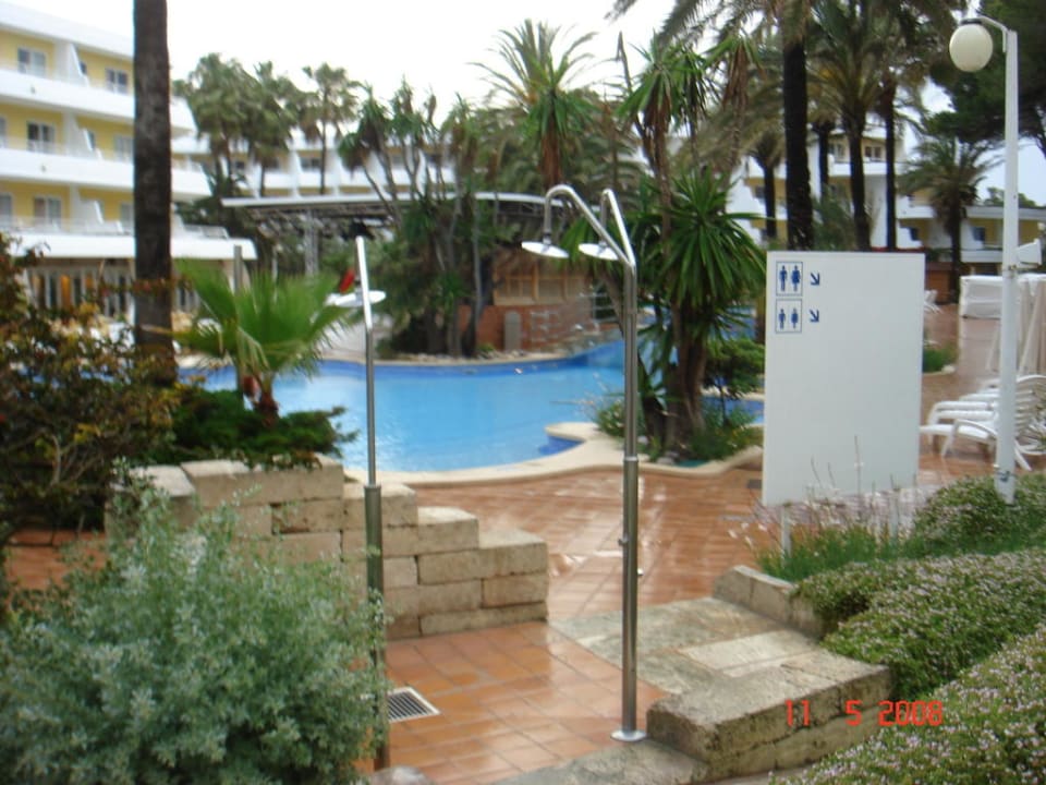 Gartenanlage Iberostar Waves Playa de Muro