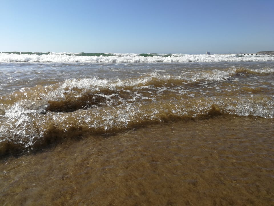 Strand Anezi Tower Hotel
