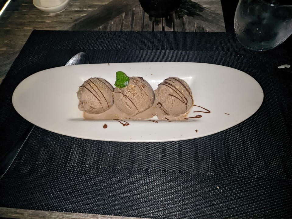 Gastro DoubleTree by Hilton Seychelles - Allamanda Resort and Spa