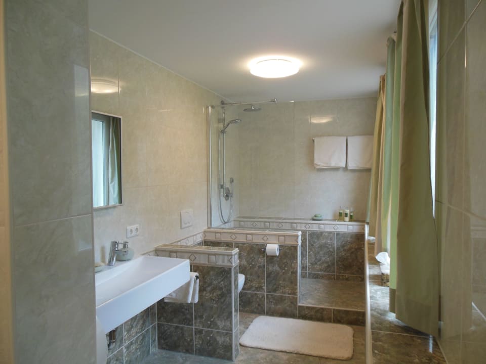 Badezimmer Haus Waldfrieden