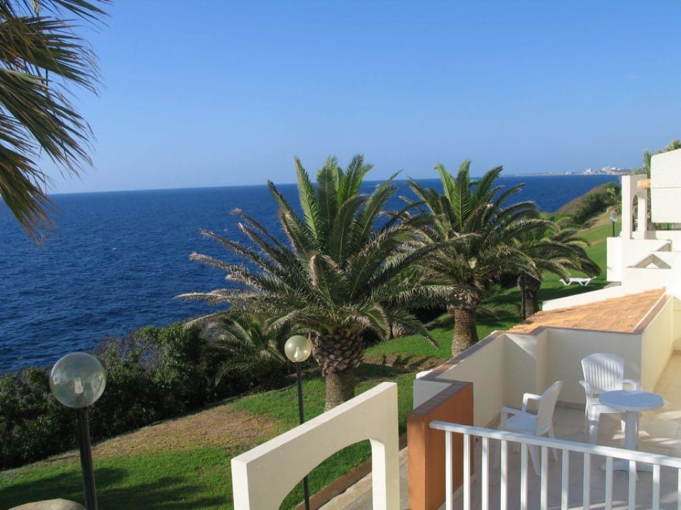 Blick von unserem Balkon blau punta reina