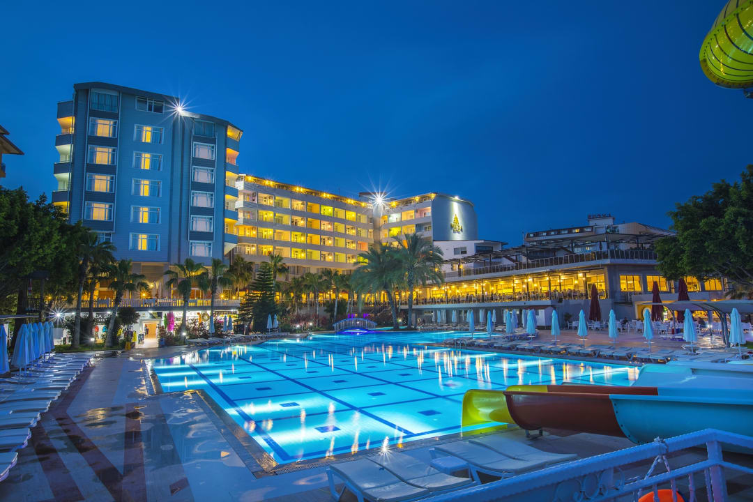 Pool Mira Meridia Beach Hotel