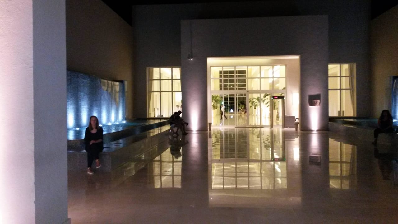 Sehr chic Jaz Aquaviva