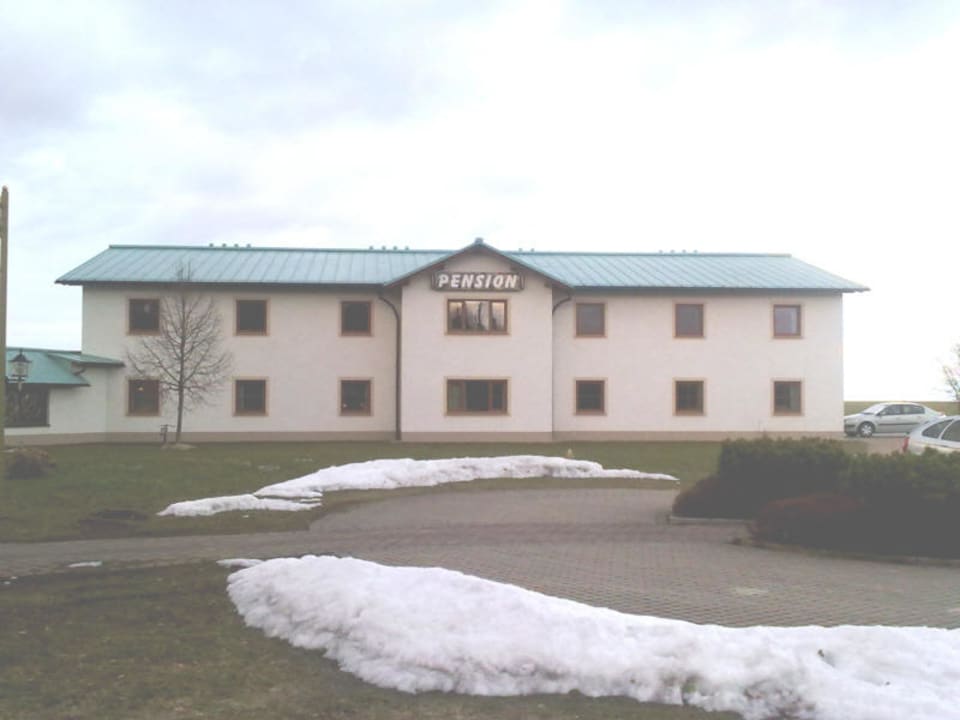 Neugebaute Pension Pension Räuberschänke