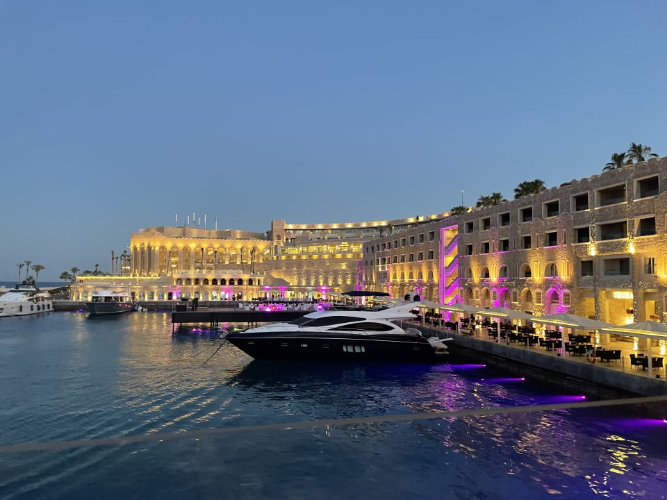 Außenansicht Pickalbatros Citadel Resort