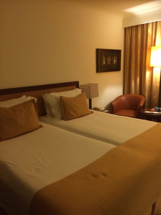 Zimmer PortoBay Falésia