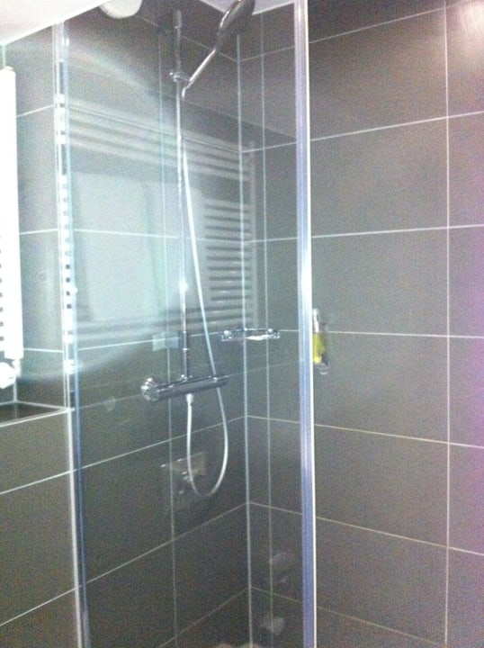Dusche DORMERO Hotel Hannover