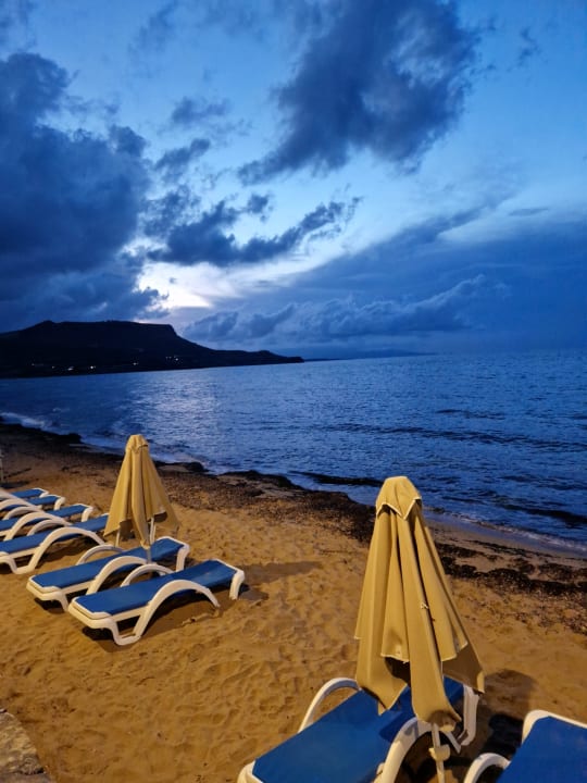 Strand Arina Beach Resort
