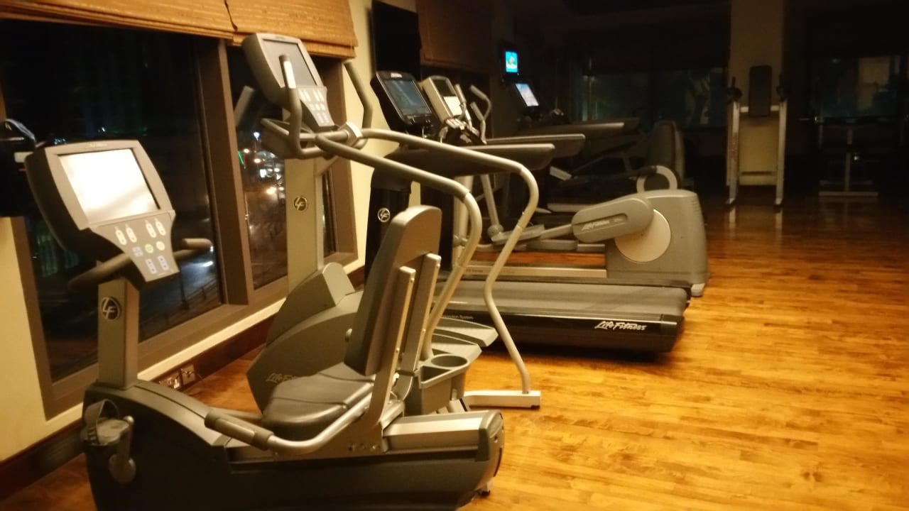 Fitnessraum  Sofitel Dubai Jumeirah Beach