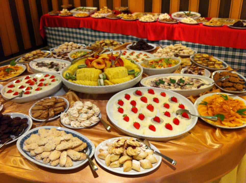 Dessertbuffet Tirreno Resort