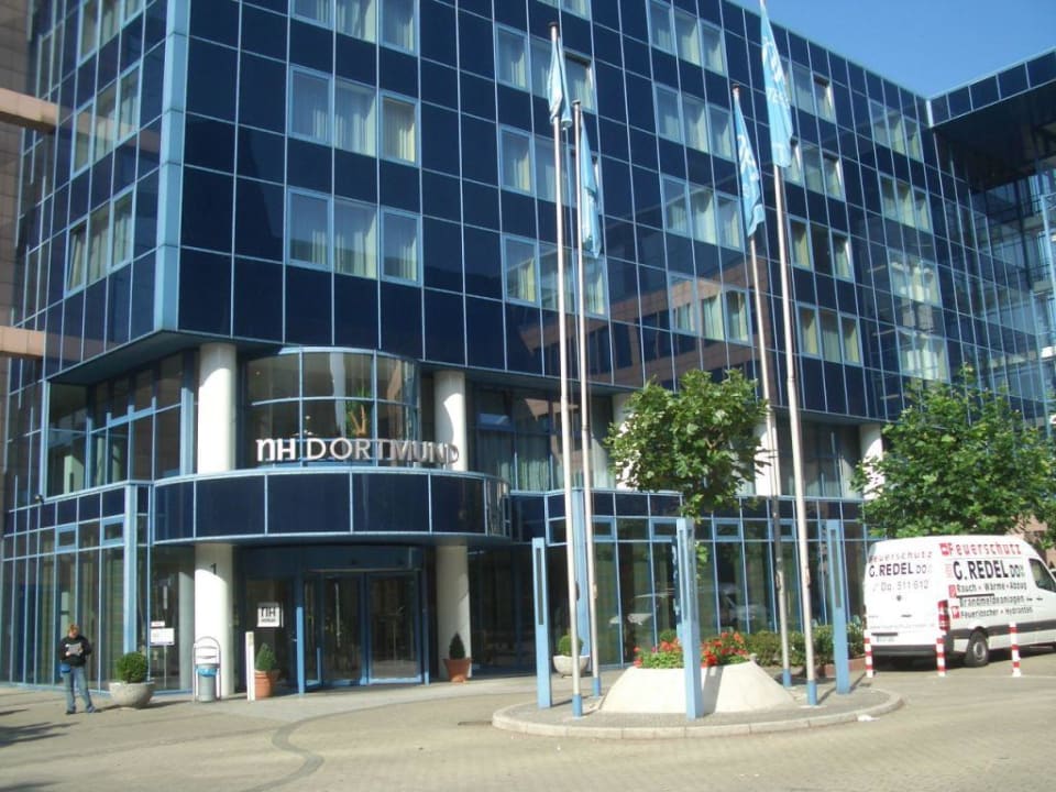 Eingang Hotel NH Dortmund