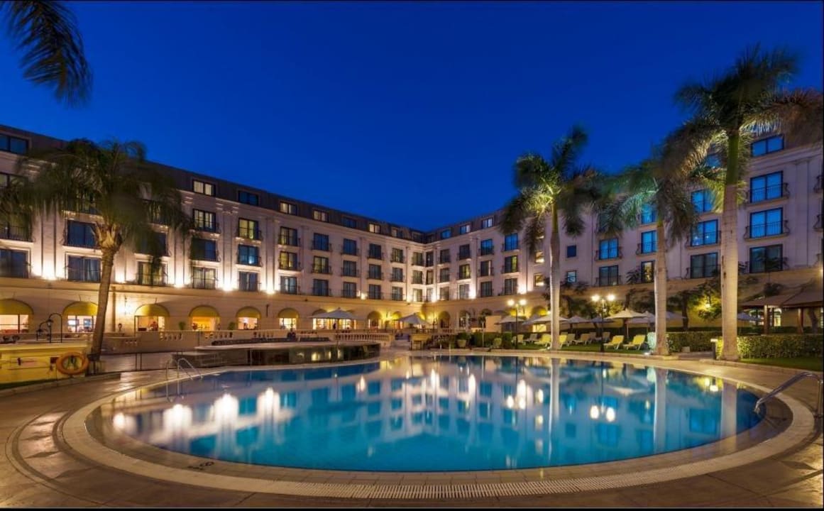 Hotel Swimming Pool Concorde El Salam Hotel Cairo