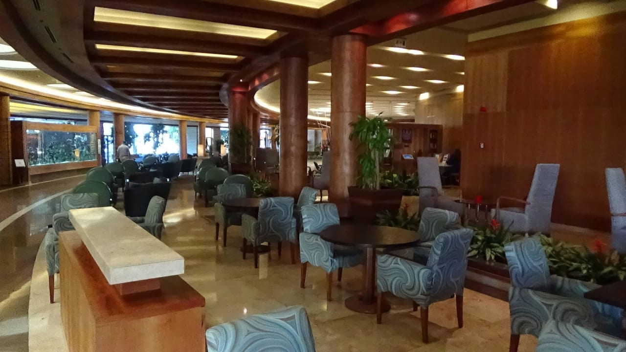 Lobby... Gloria Serenity Resort