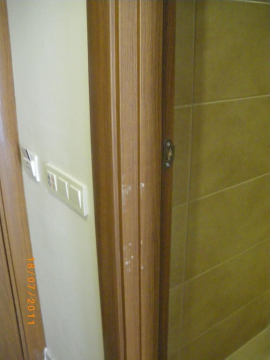 Abgewetzte Türen Prestige Alanya