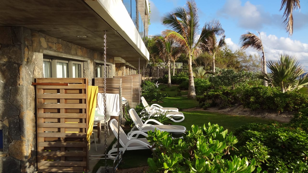 Terrassen im EG Radisson Blu Poste Lafayette Resort & Spa - Adults only