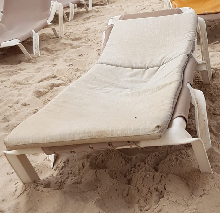 Strand Hotel Royal Nozha