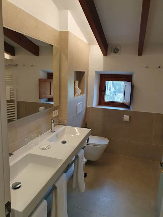 Zimmer Principal Son Amoixa