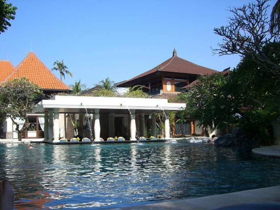 Hauptpool, Puri Santrian Hotel, Sanur / Bali Puri Santrian
