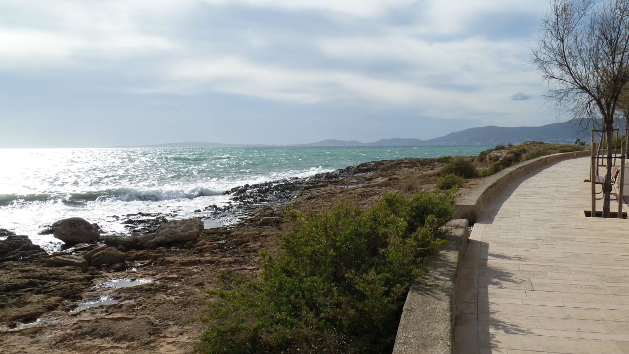 Promenade direkt am Hotel AluaSoul Palma