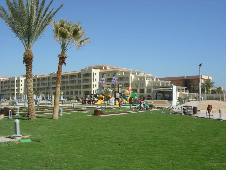 Noch vor der Eröffnung Pickalbatros White Beach Resort - Hurghada