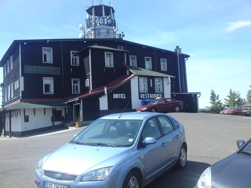 Berghotel mit Parkplatz Hotel Plesivec