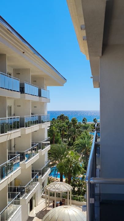 Zimmer Seaden Sea World Resort & Spa