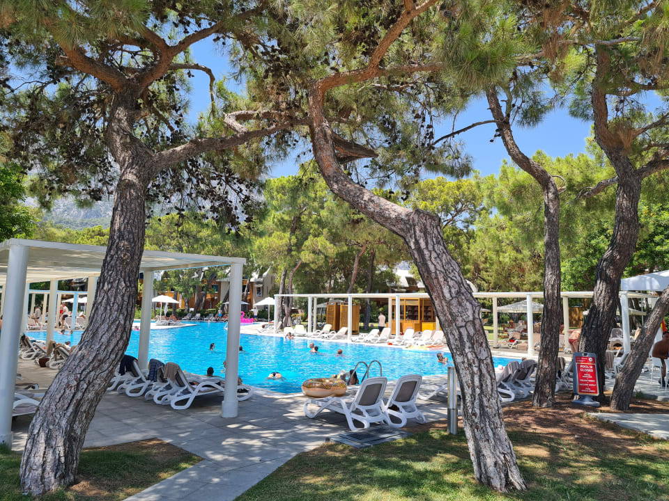 Außenansicht Rixos Sungate