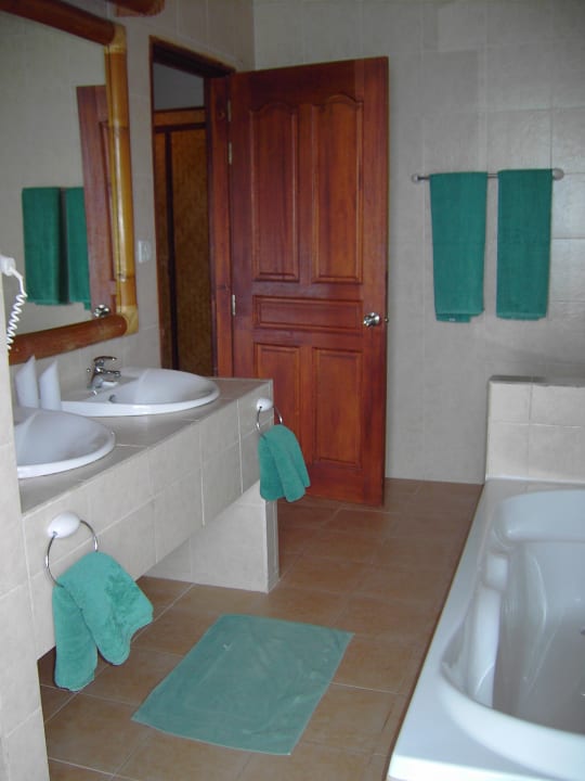 Badezimmer Angaga Island Resort