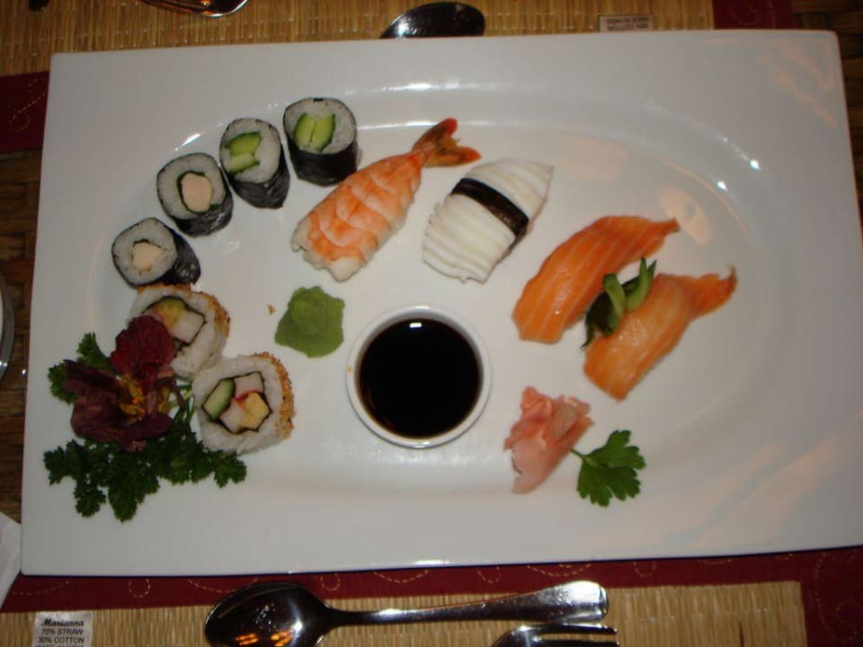Sushi Limak Lara Deluxe Hotel & Resort