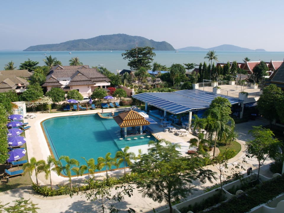 Aussicht vom Balkon Chalong Beach Hotel & Spa