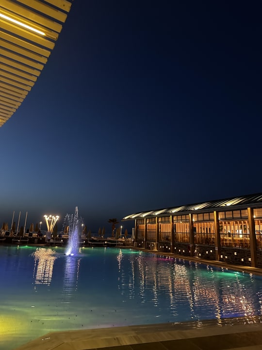 Pool Arina Beach Resort