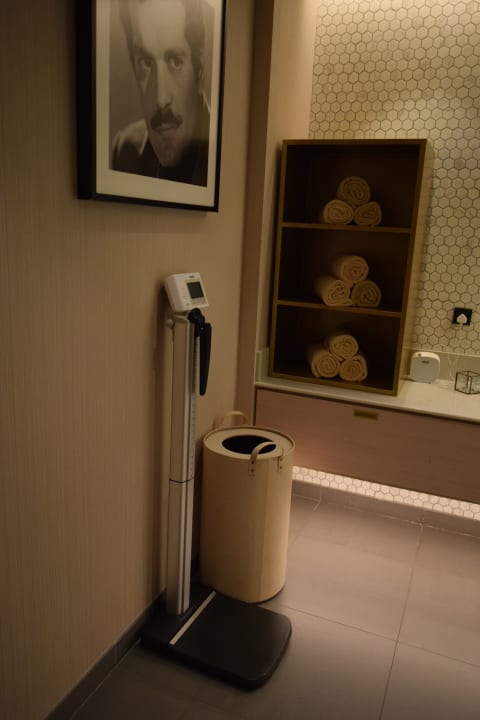 Sport & Freizeit The WB Abu Dhabi, Curio Collection By Hilton