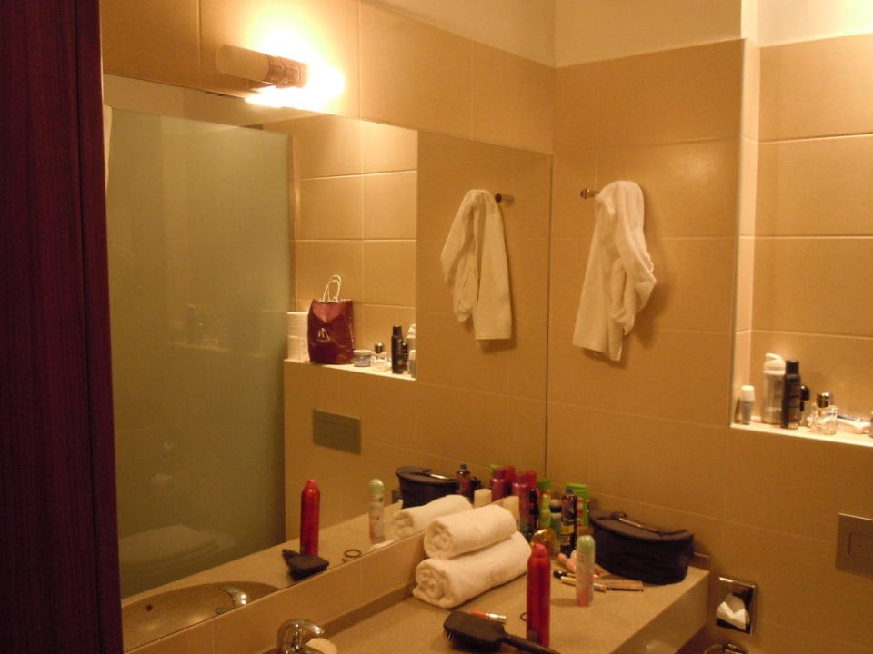 Bad Aminess Vival Casa Velaris