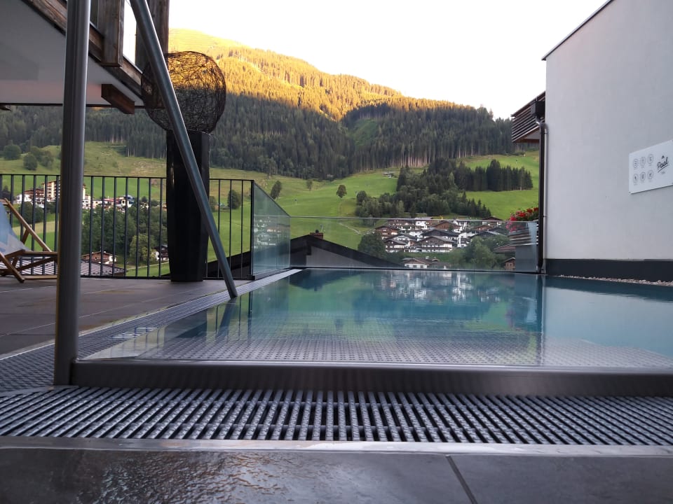 Pool Adler Resort